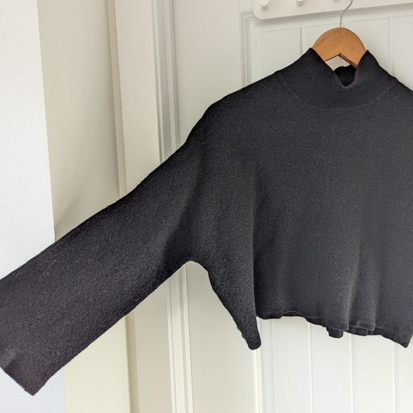 COS Black Cropped Mockneck Dolman Sleeve Wool Sweater Size Small - Picture 5 of 8